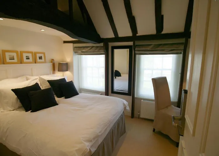Manor Green Cottage